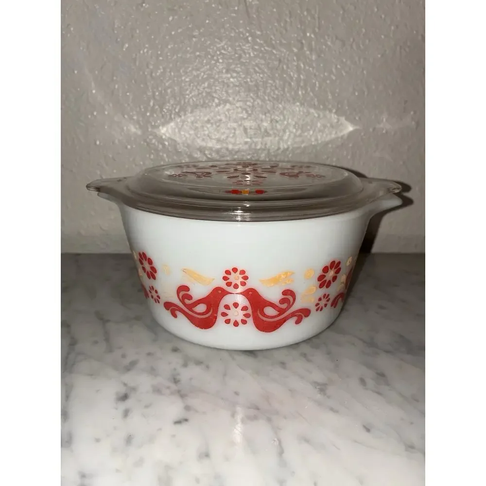 Pyrex Friendship Casserole Dish #473 1 Qt Lid Red Birds Flowers Vintage